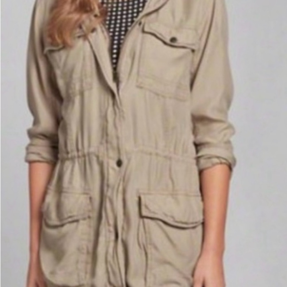 Abercrombie and Fitch Medium EUC